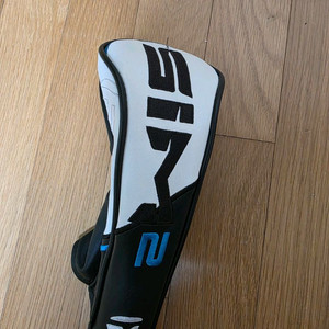 테일러메이드 SIM2 MAX 3번 우드 팝니다