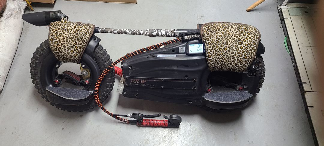 듀맨(듀얼트론맨)익플 판매합니다. 이미지