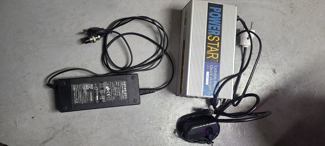 듀맨(듀얼트론맨)익플 판매합니다. 이미지