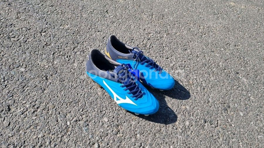 미즈노 레뷸라2 V1--0