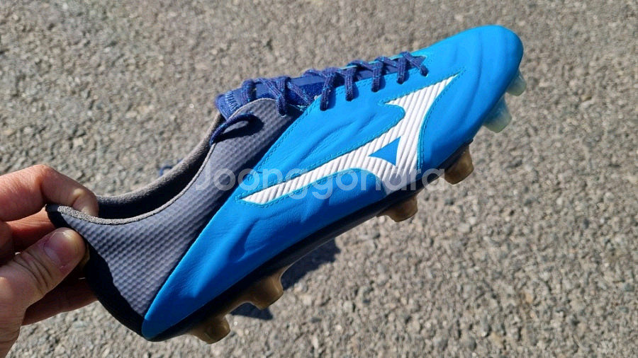 미즈노 레뷸라2 V1--2