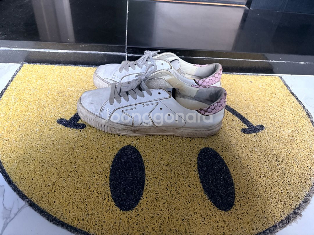 골든구스 37사이즈--1