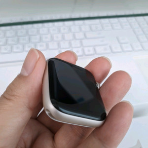 애플워치se2 44mm 셀룰러스타라이트 S급