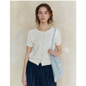 시엔느 sienne 아키 가디건 aki 아이보리 컬러