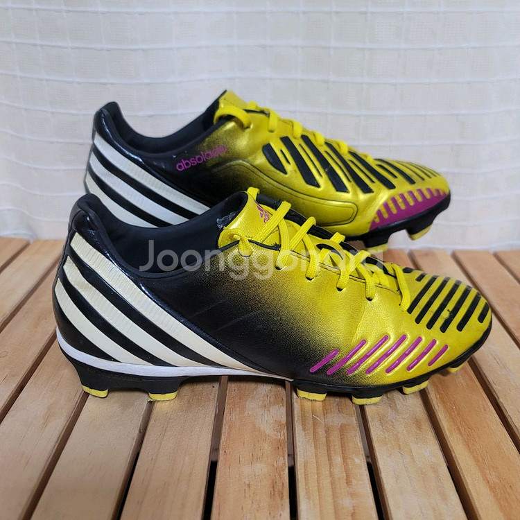 아디다스 축구화 245-250--0