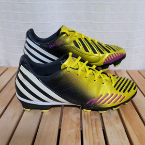 아디다스 축구화 245-250