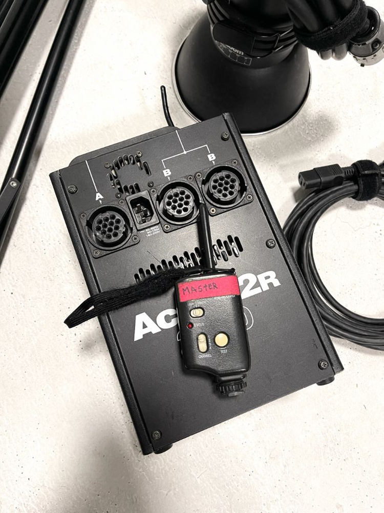 프로포토 어큐트 2R 2400 + 프리즈넬 adb 라이--4