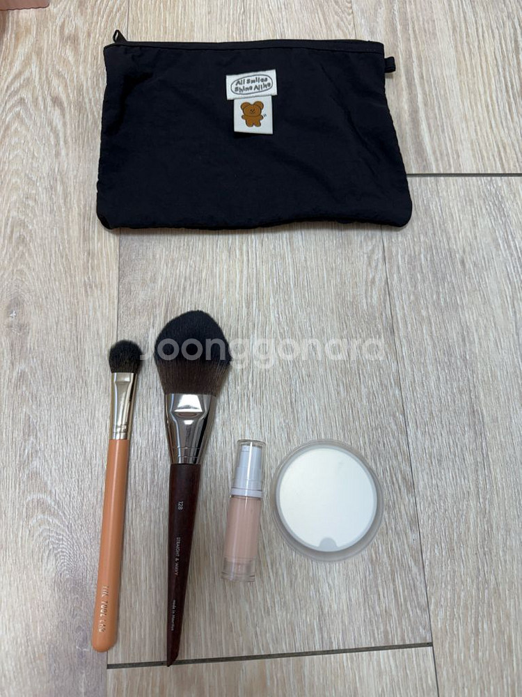 메이크업포에버128브러쉬,더툴랩163브러쉬 등 일괄--0