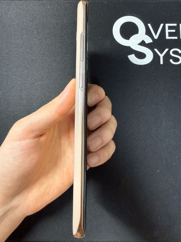 갤럭시 S10 5G 256G 골드색상--6