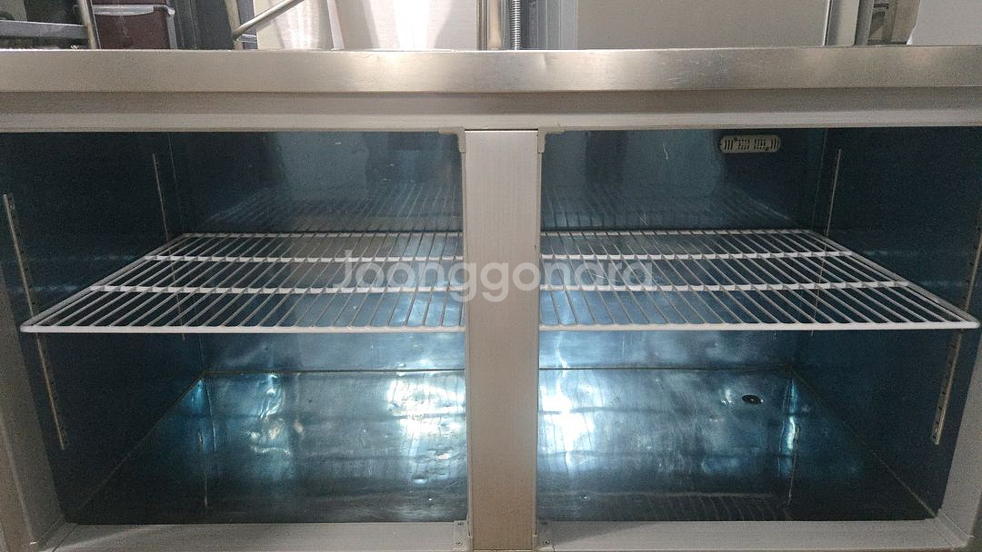테이블냉장고 1800 디지털--3