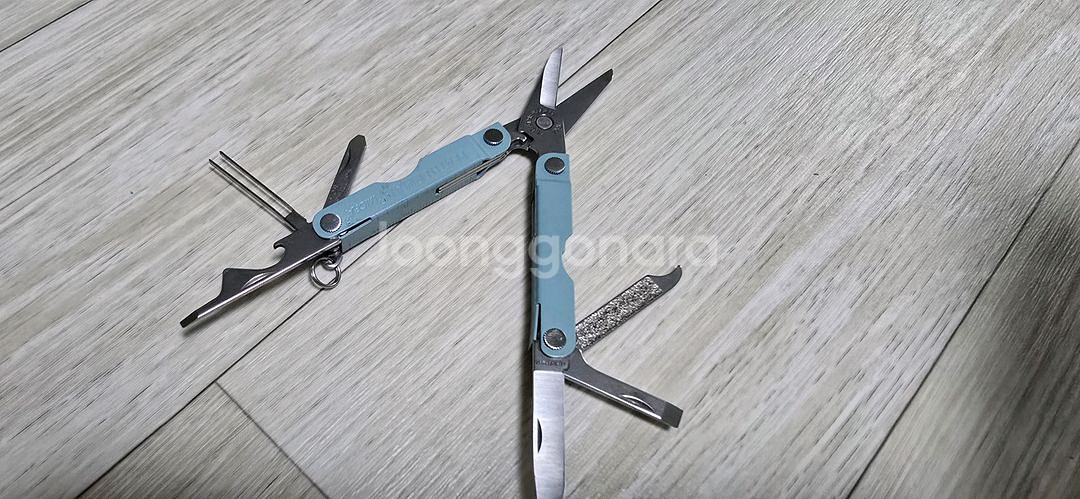 레더맨 MICRA(민트) 10-in-1 키체인 멀티툴--1