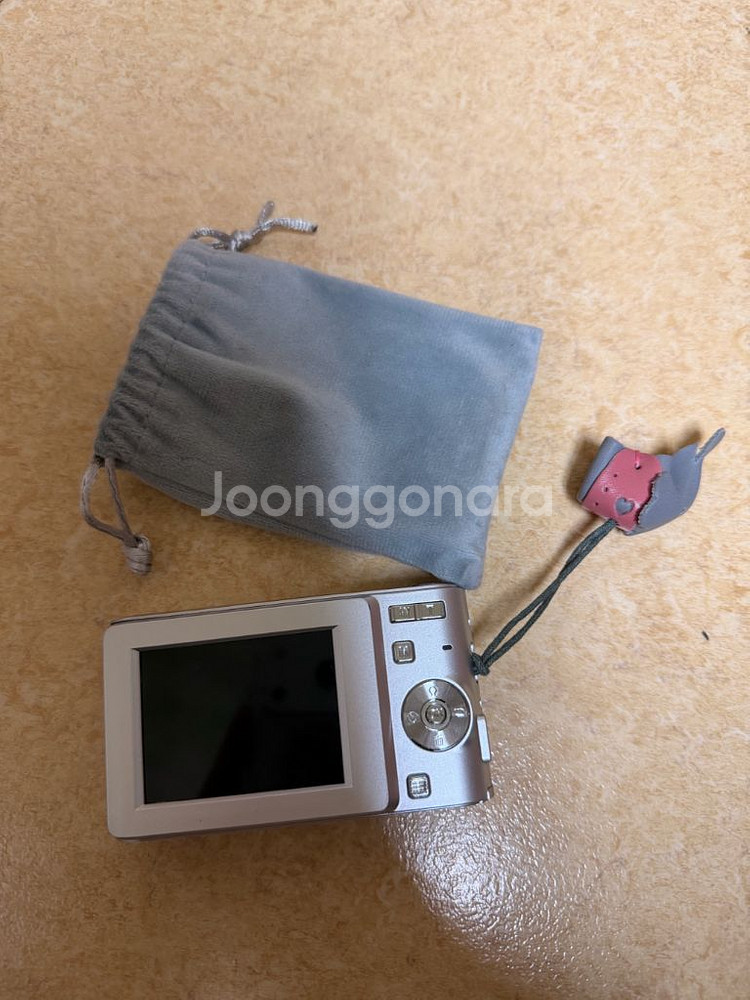 부이 Y2K 레트로 디지털 카메라 저렴하게 판매합니다--2