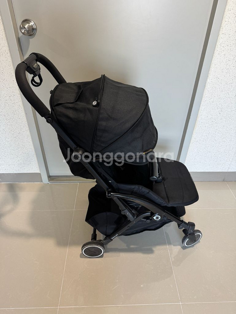 타보 베이직 스텝 휴대용 유모차 판매합니다--1