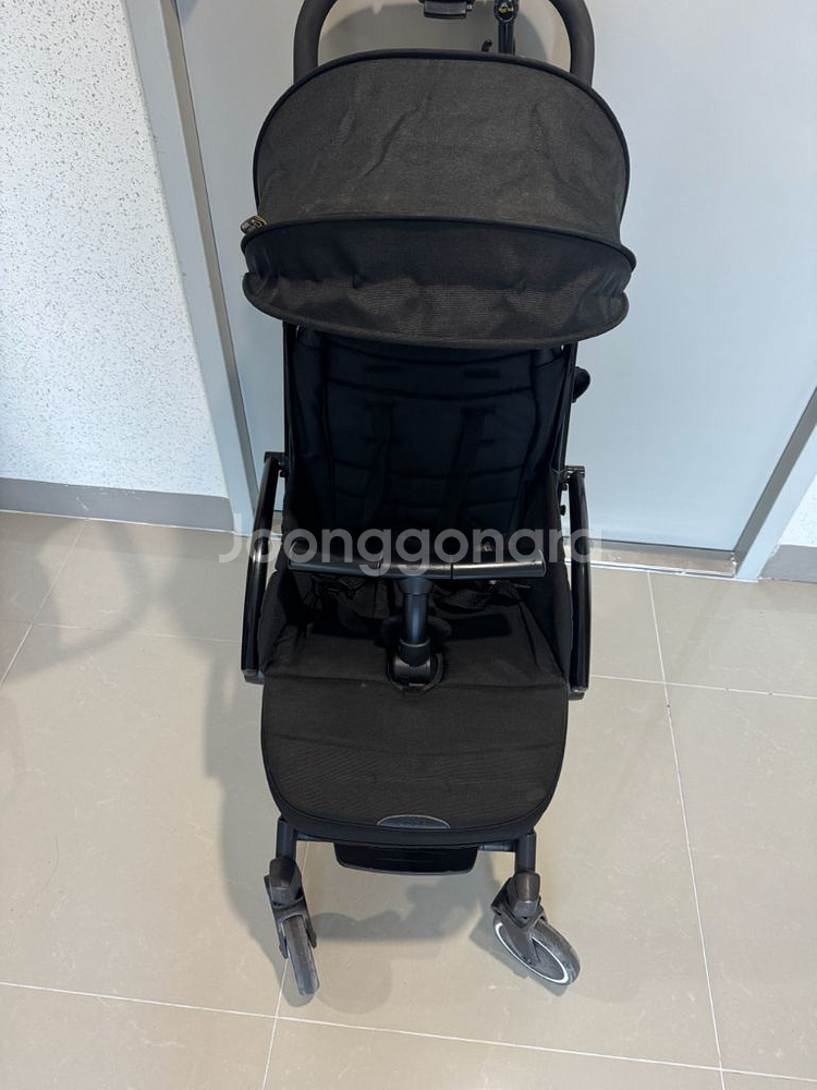 타보 베이직 스텝 휴대용 유모차 판매합니다--4