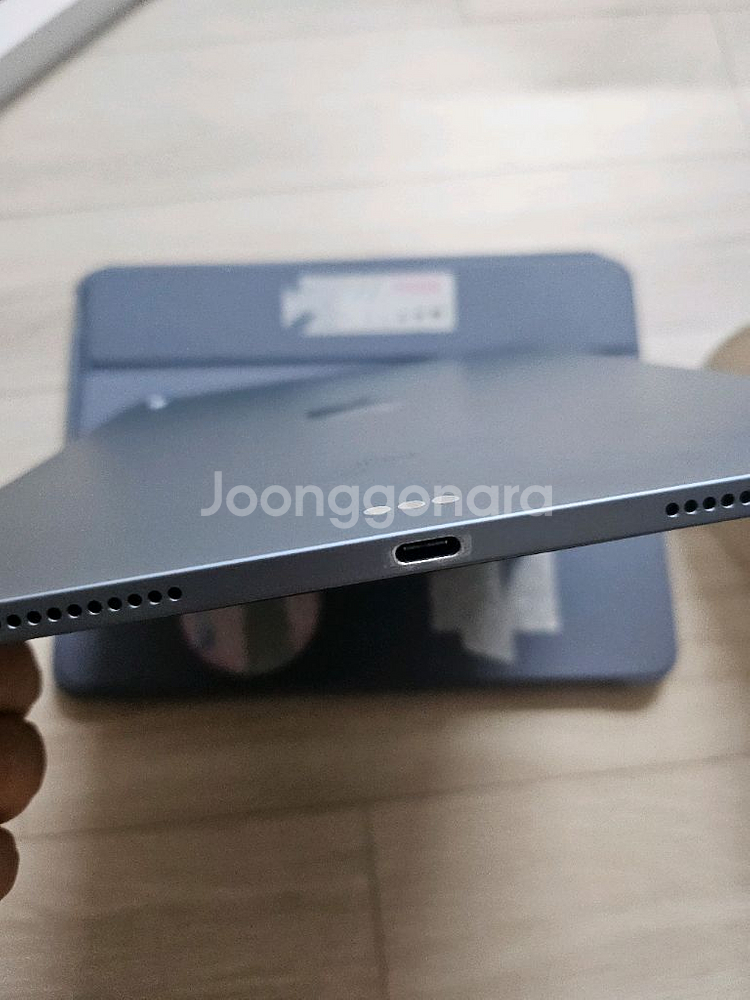 아이패드 에어4세대 256기가 wifi 스카이블루 팜--2