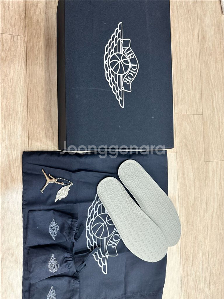 나이키 디올 에어 조던 1 로우 OG--5