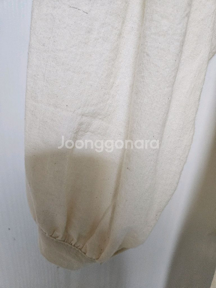 레이스 루즈핏 블라우스--3