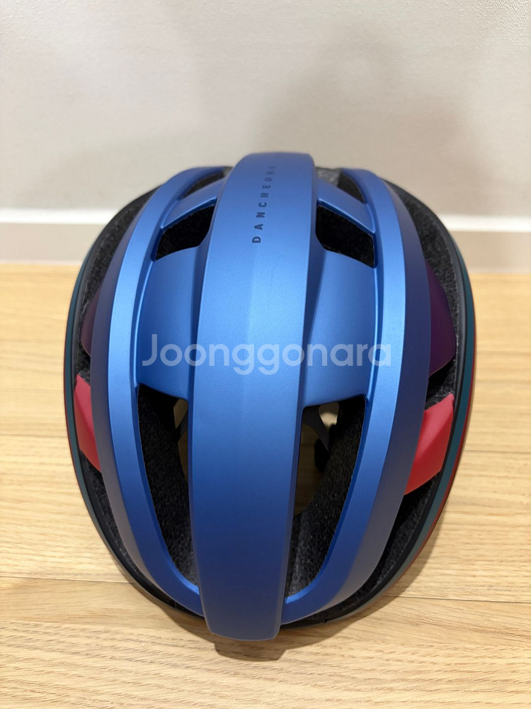 아이벡스 3 자전거 헬멧 팝니다.--0