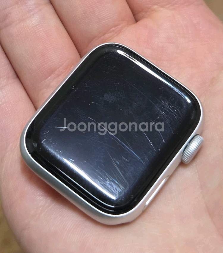 애플워치 se 실버 40mm 나이키 에디션 블랙 박스--0