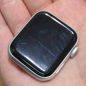 애플워치 se 실버 40mm 나이키 에디션 블랙 박스