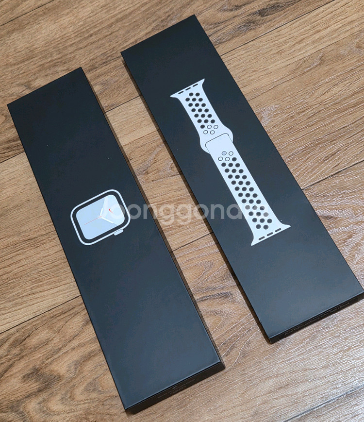 애플워치 se 실버 40mm 나이키 에디션 블랙 박스--3