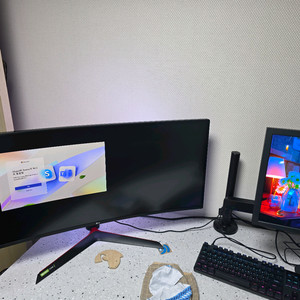 LG38모니터팝니다