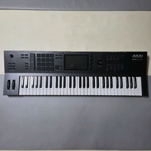 AKAI MPC KEY 61 + 1TB SSD 판매