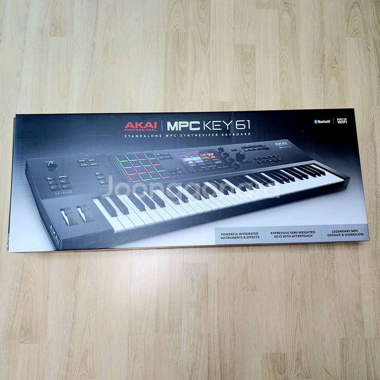 AKAI MPC KEY 61 + 1TB SSD 판매--4