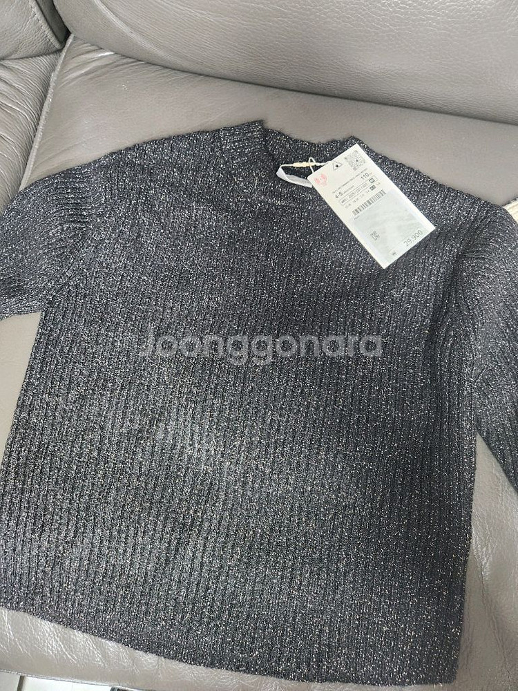 자라키즈 반짝이 스웨터 4-5y 새상품--3