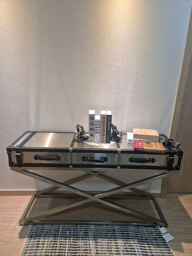 까사알렉시스 캐리어 콘솔 이미지