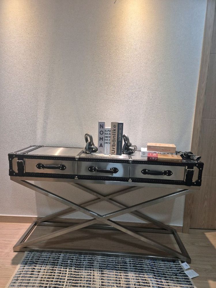 까사알렉시스 캐리어 콘솔 이미지