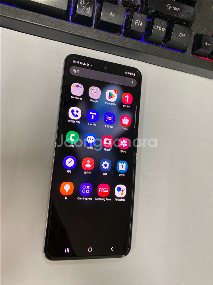갤럭시Z플립4 외관깔끔 화이트 256GB--3