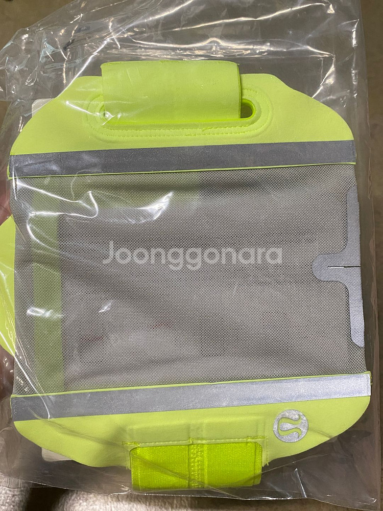 룰루레몬 패스트 앤 프리 런 암밴드 L/XL--2