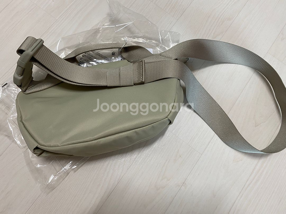 룰루레몬 올데이 에센셜 벨트백 2.5L--3