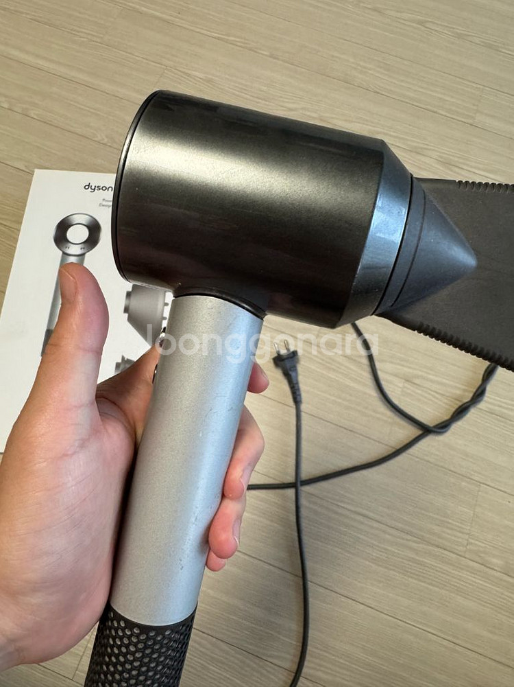 다이슨 슈퍼소닉 프로페셔널 헤어 드라이기--3
