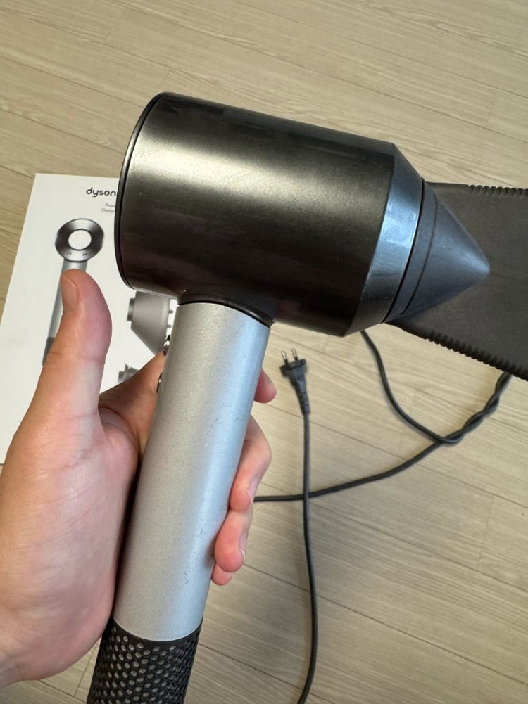 다이슨 슈퍼소닉 프로페셔널 헤어 드라이기 이미지