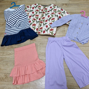 여아120-130미샤앤퍼프. 빈폴가디건 리미떼두두.폴로