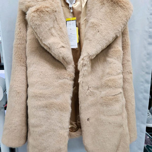 몰리올리 여성 에코퍼 하프코트