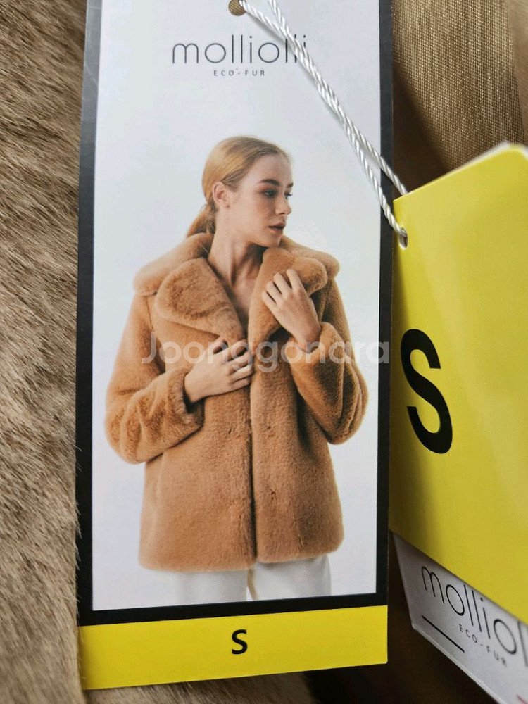 몰리올리 여성 에코퍼 하프코트--2