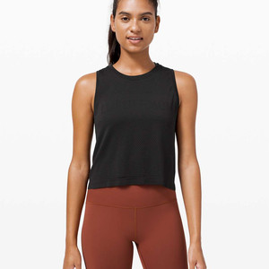 룰루레몬 스위프틀리 브리드 탱크 2사이즈