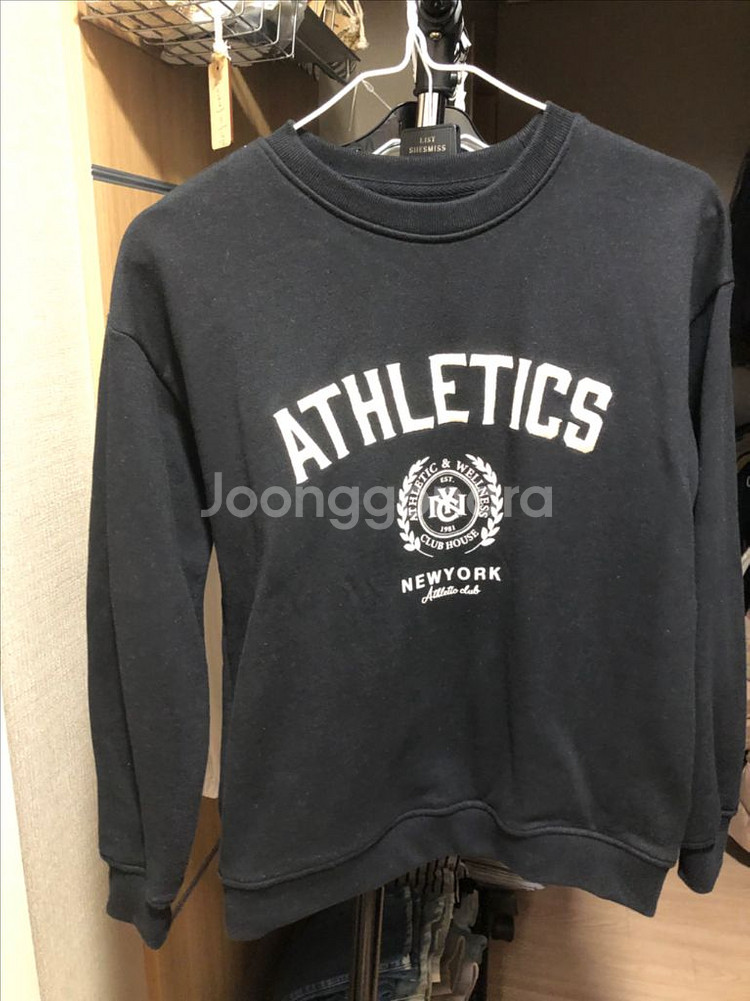 지오다노 맨투맨 티셔츠 5장 일괄 - 17000원 (155)--0