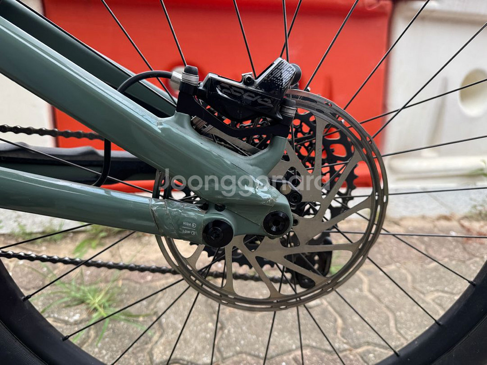 스페셜라이즈드 터보리보콤프 알로이 신품급 판매합니다.--5