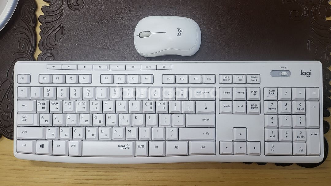 로지텍 MK295+M220 무선 무소음 키보드 마우스--0