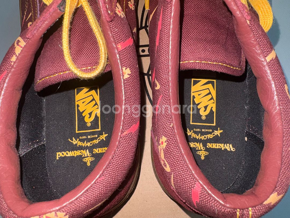 비비안 웨스트우드 X 반스 클래식 올드스쿨 280--2