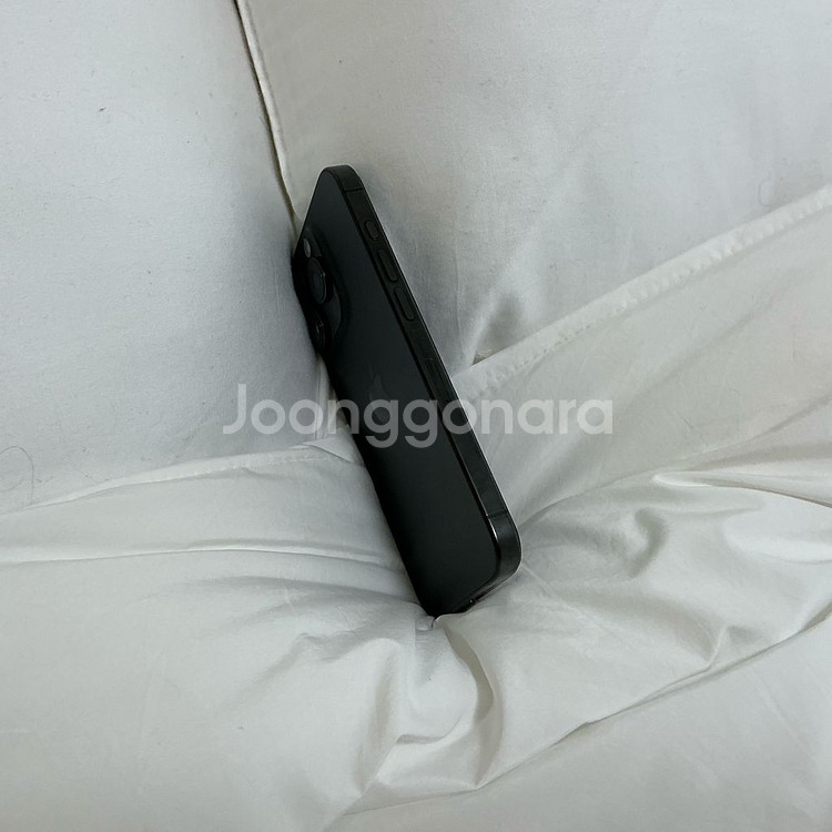 아이폰 15Pro 256GB 블랙 티타늄--7