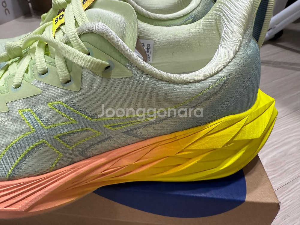 아식스 노바블라스트4 파리 275--3