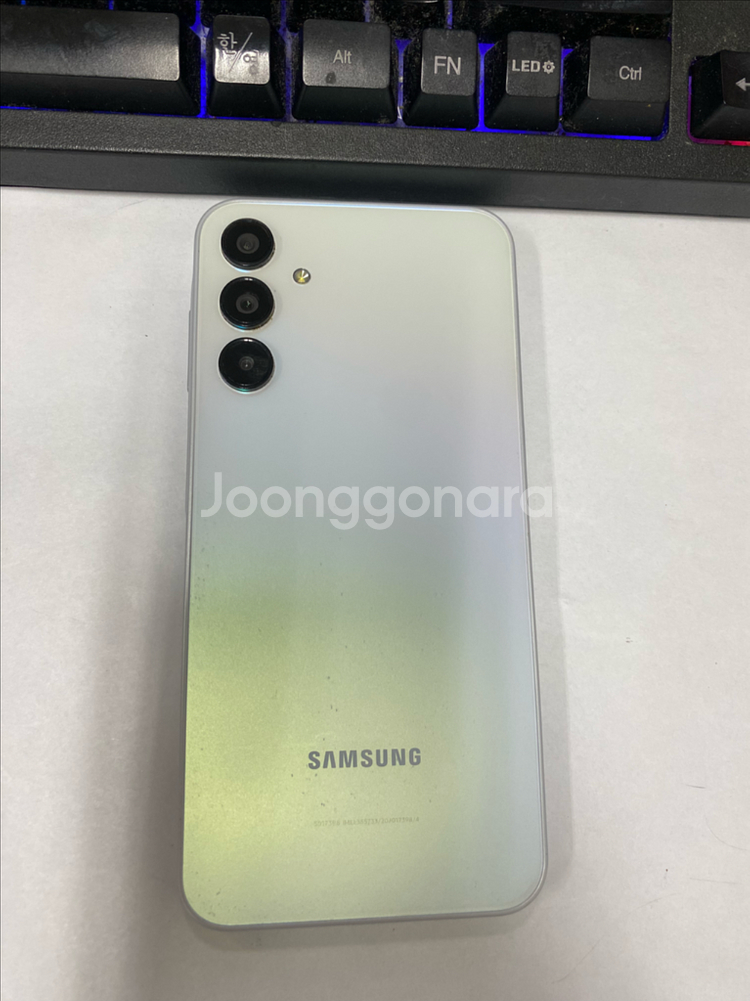 갤럭시버디3 화이트 AA급 128GB 무잔상 24년형--0