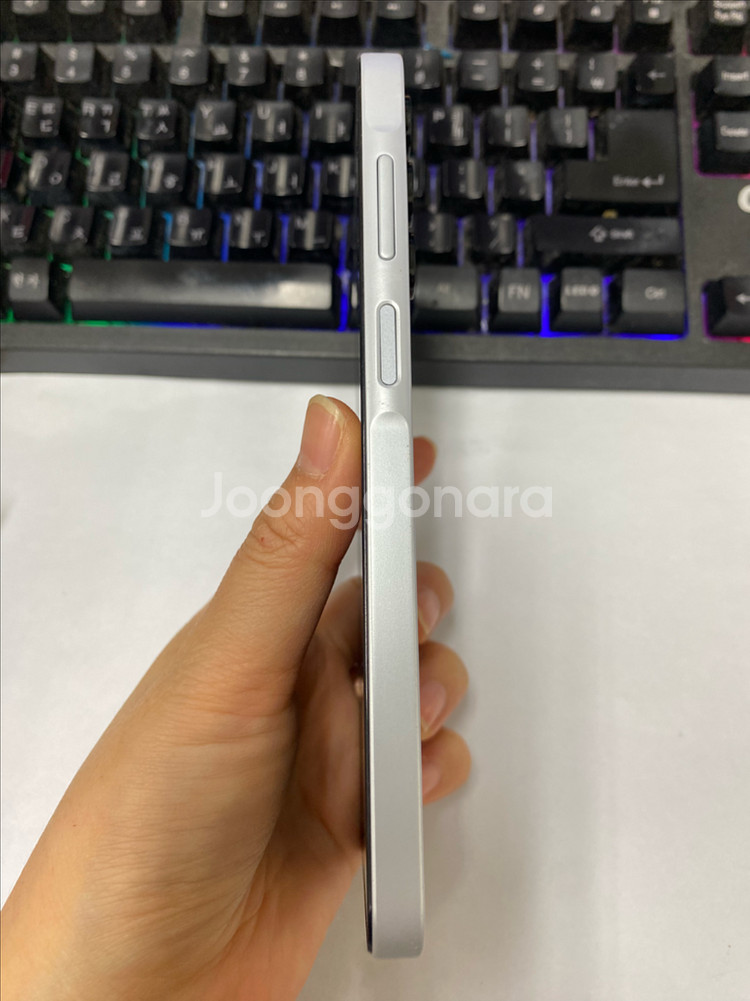 갤럭시버디3 화이트 AA급 128GB 무잔상 24년형--6