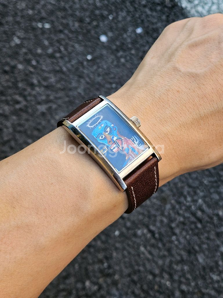 바스키아 탱크시계--6