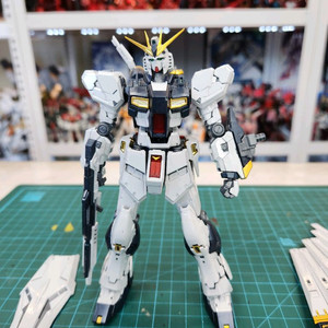 RG 뉴건담 티타늄피니시